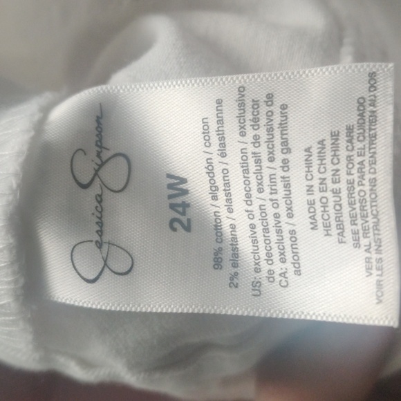 🆕 Jessica Simpson plus size curvy shape White Straight Leg Ankle Jeans_24W - Picture 8 of 9